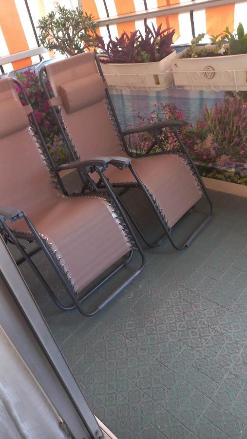 Chez Bianca Les Coquelicots Les Lucioles Apartman Menton Kültér fotó